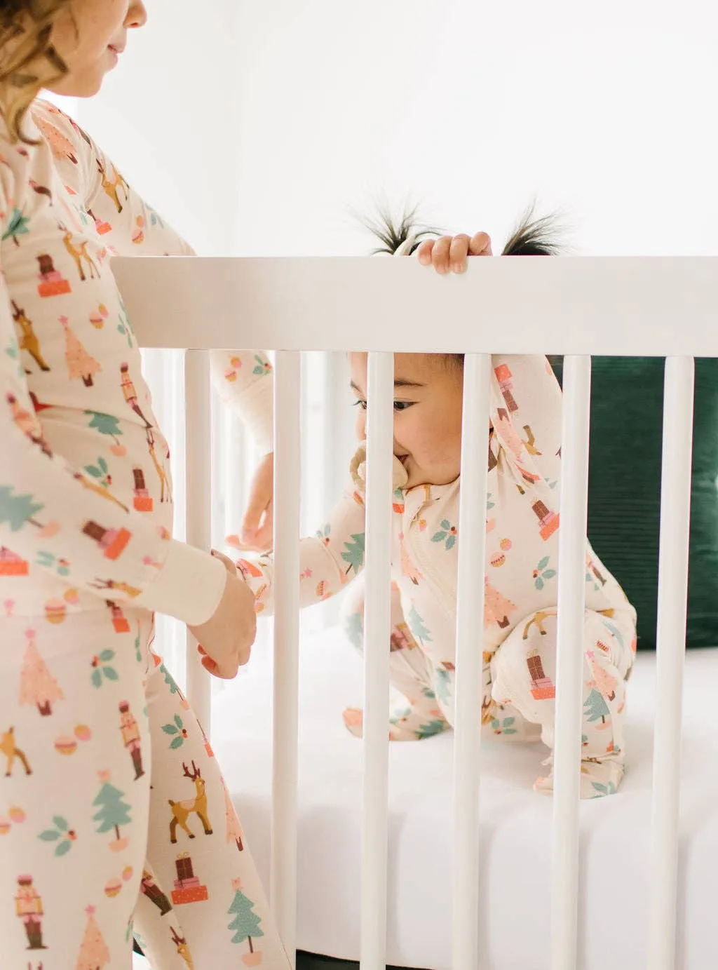Bamboo Zip Sleeper | Nutcracker