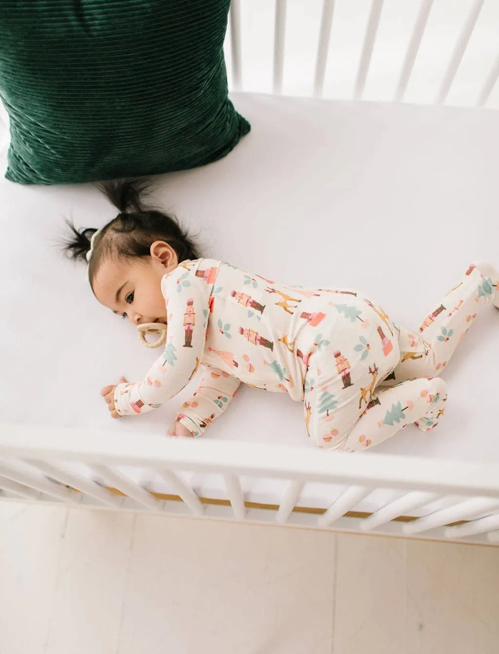 Bamboo Zip Sleeper | Nutcracker