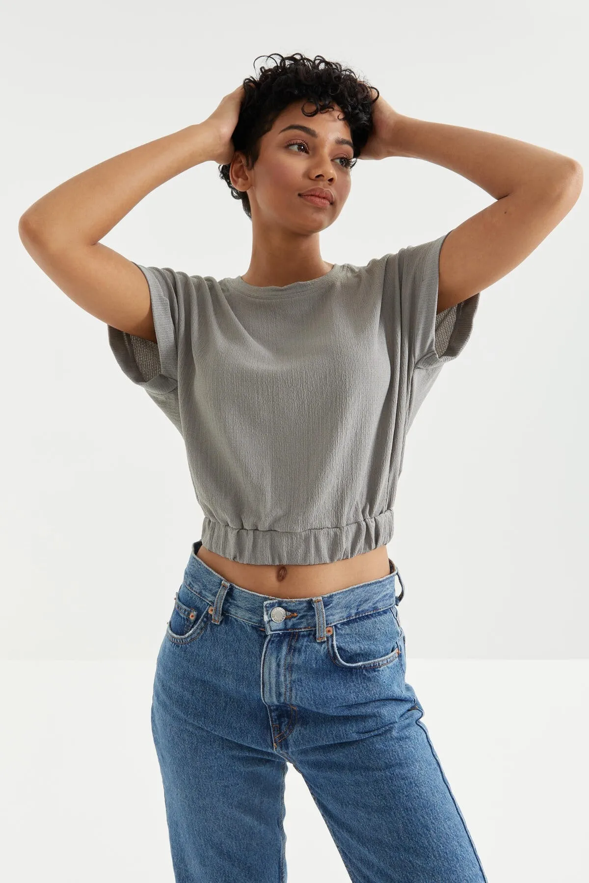 basic o yaka beli lastikli bürümcük kumaş kadin crop top t-shirt - 97227