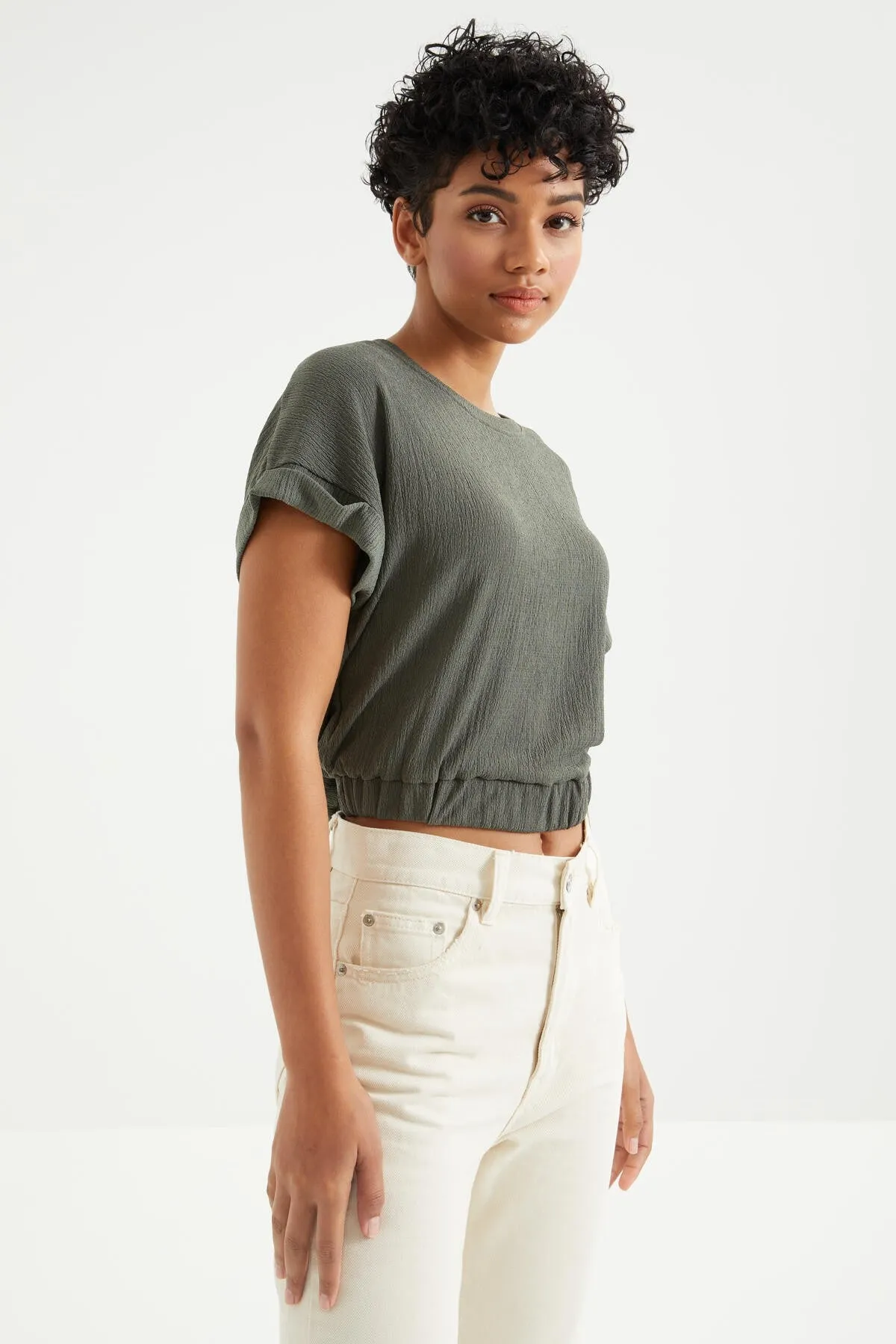 basic o yaka beli lastikli bürümcük kumaş kadin crop top t-shirt - 97227
