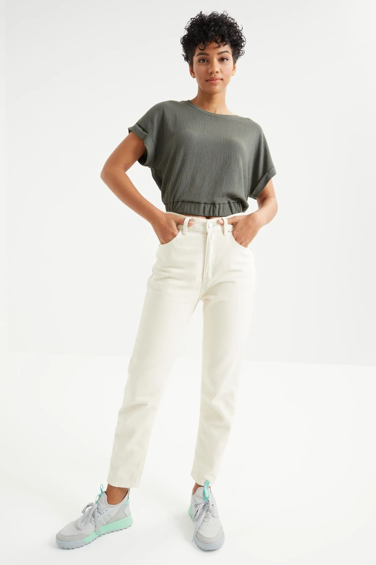 basic o yaka beli lastikli bürümcük kumaş kadin crop top t-shirt - 97227