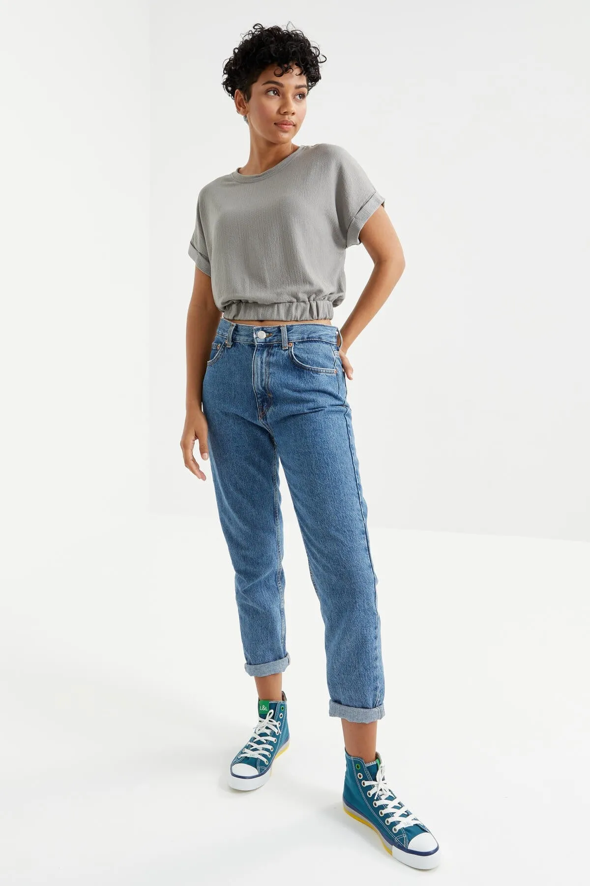 basic o yaka beli lastikli bürümcük kumaş kadin crop top t-shirt - 97227