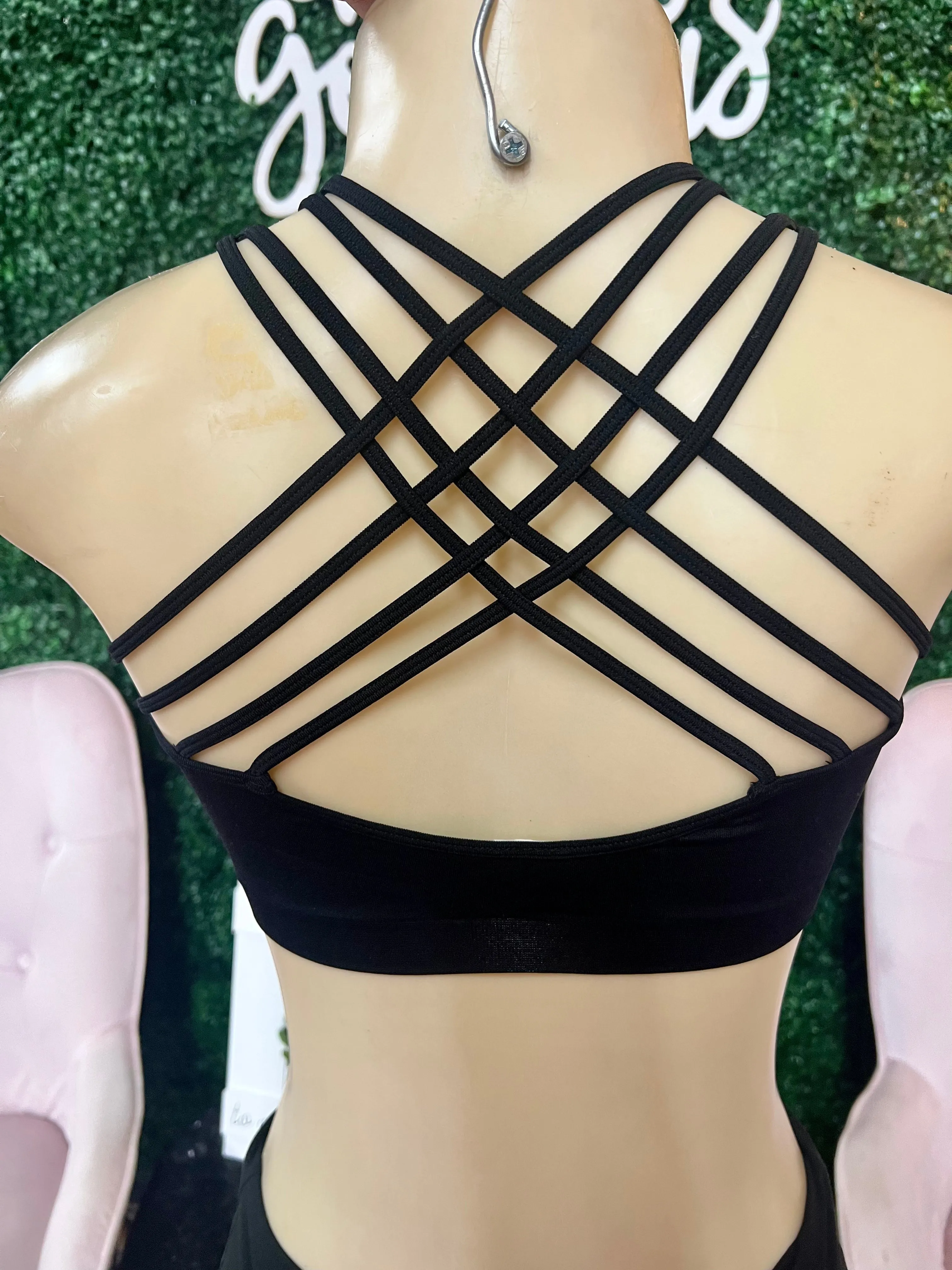 Errands To Run Criss Cross Scoop Bra