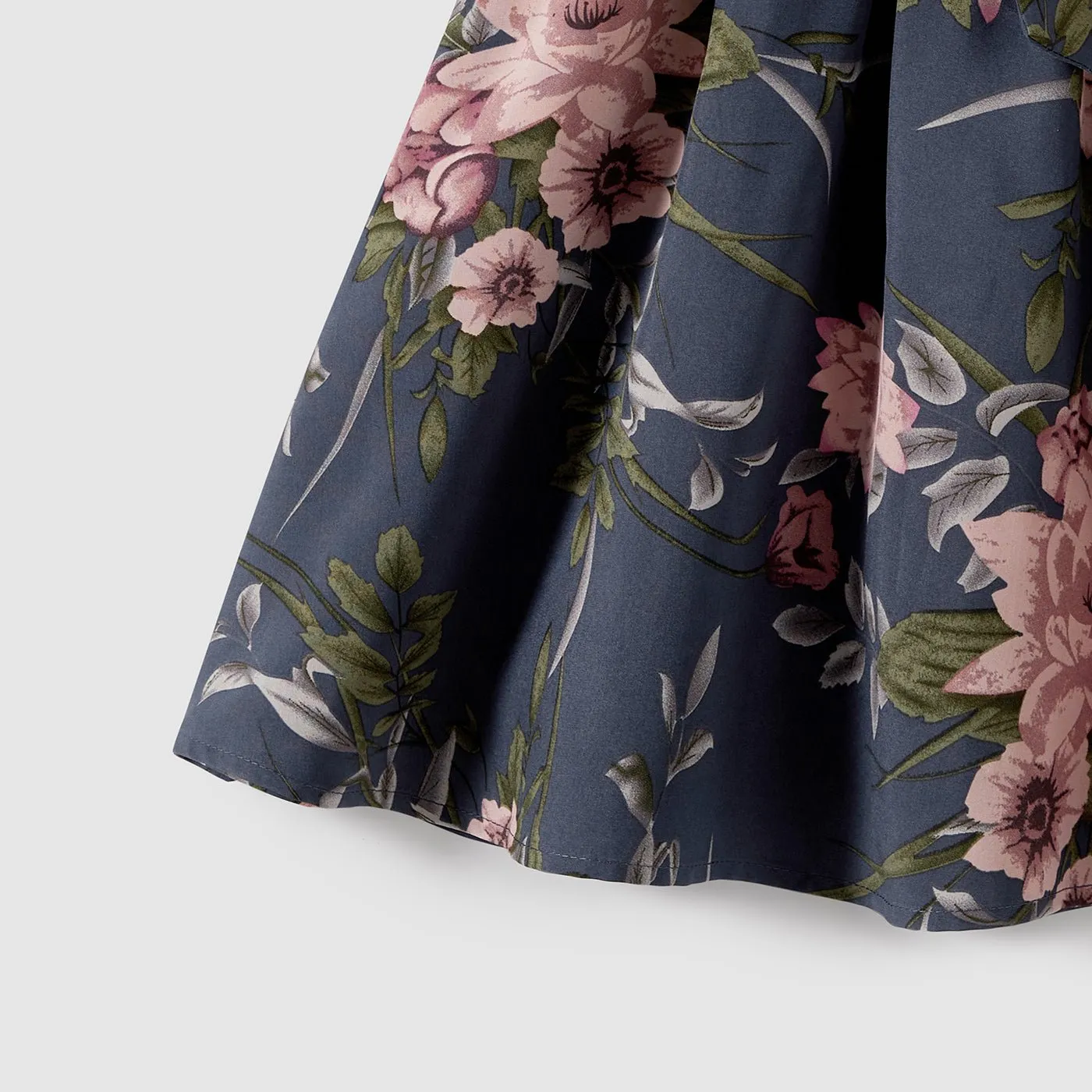 Family Matching Outfits Floral Printed V-neck Cami Dress and T-shirts with Pocket