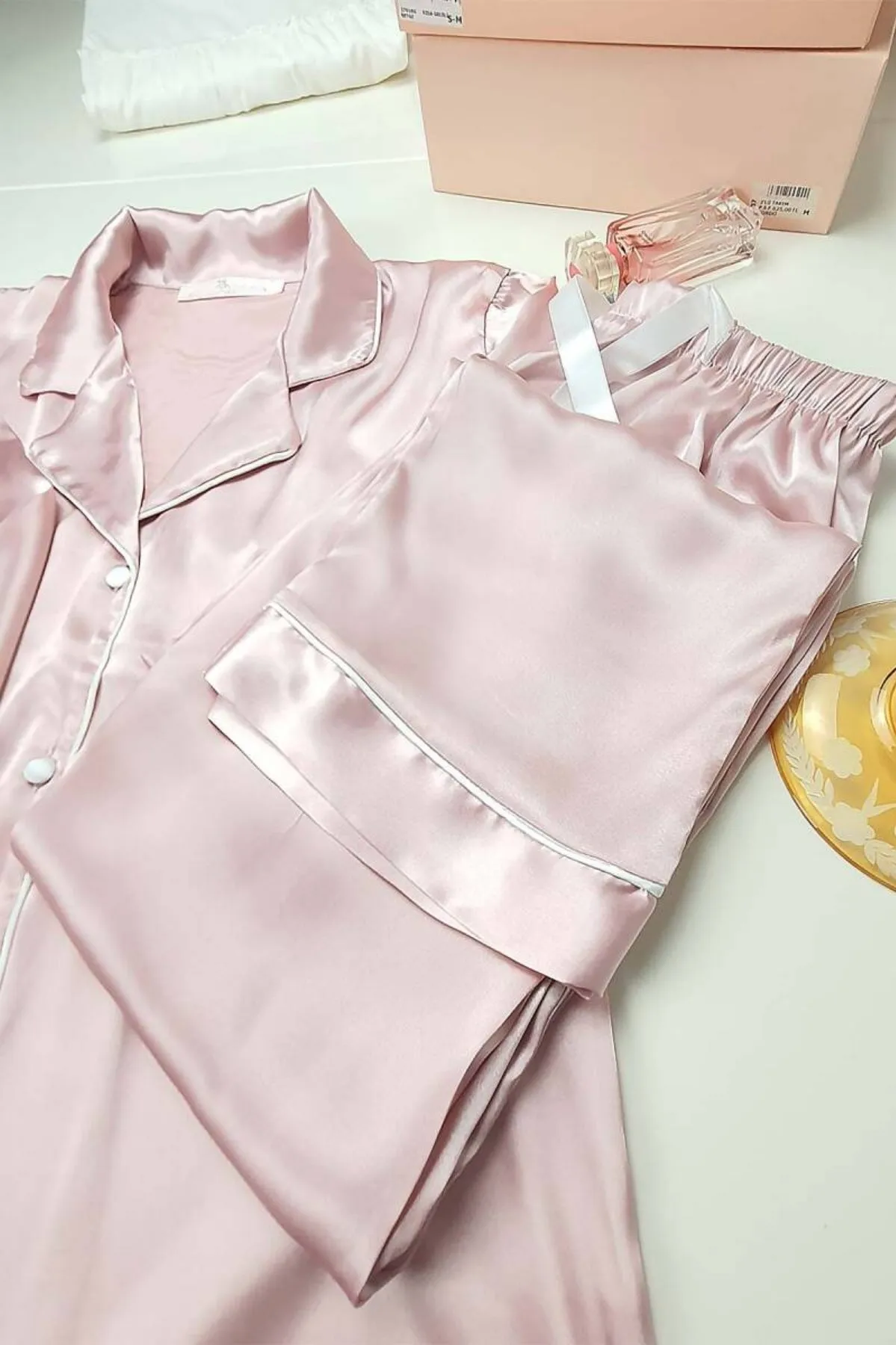 faryanight ipek saten uzun kollu biyeli düğmeli gömlek pijama takimi