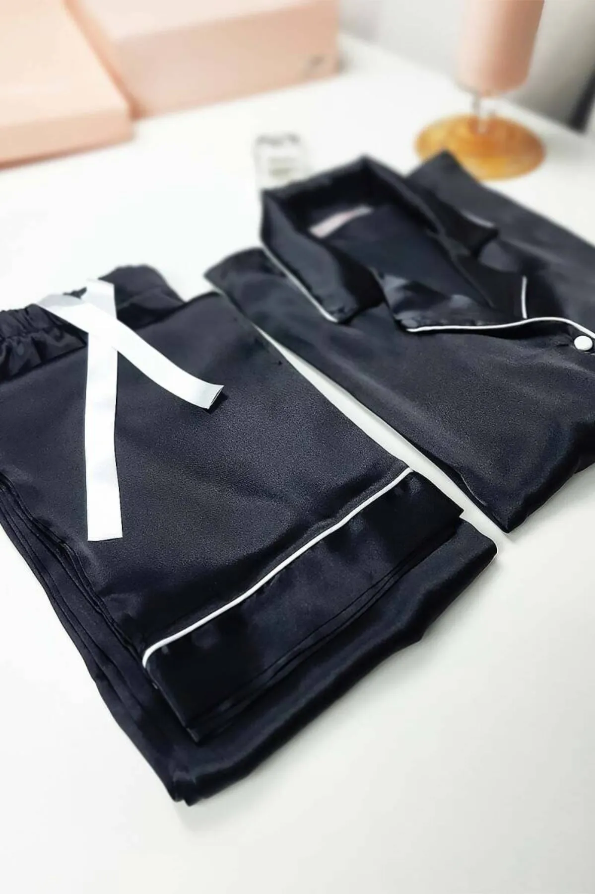 faryanight ipek saten uzun kollu biyeli düğmeli gömlek pijama takimi