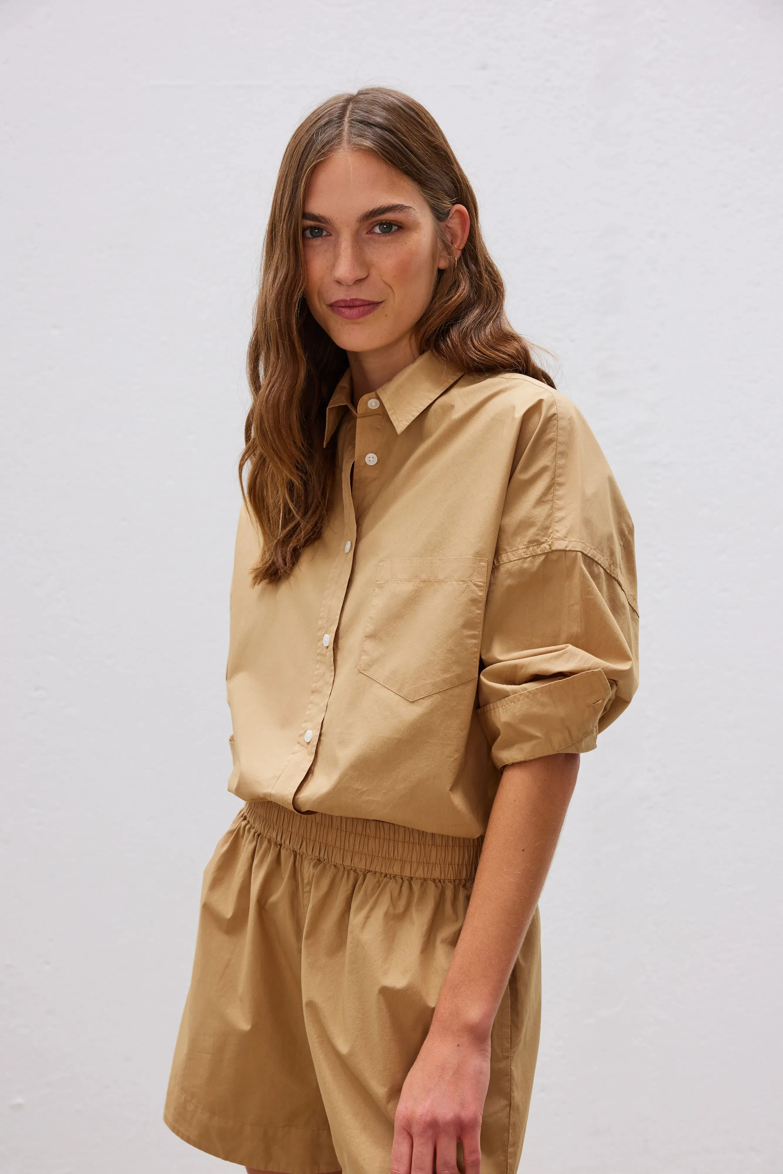 LMND Chiara Shorts in Toffee