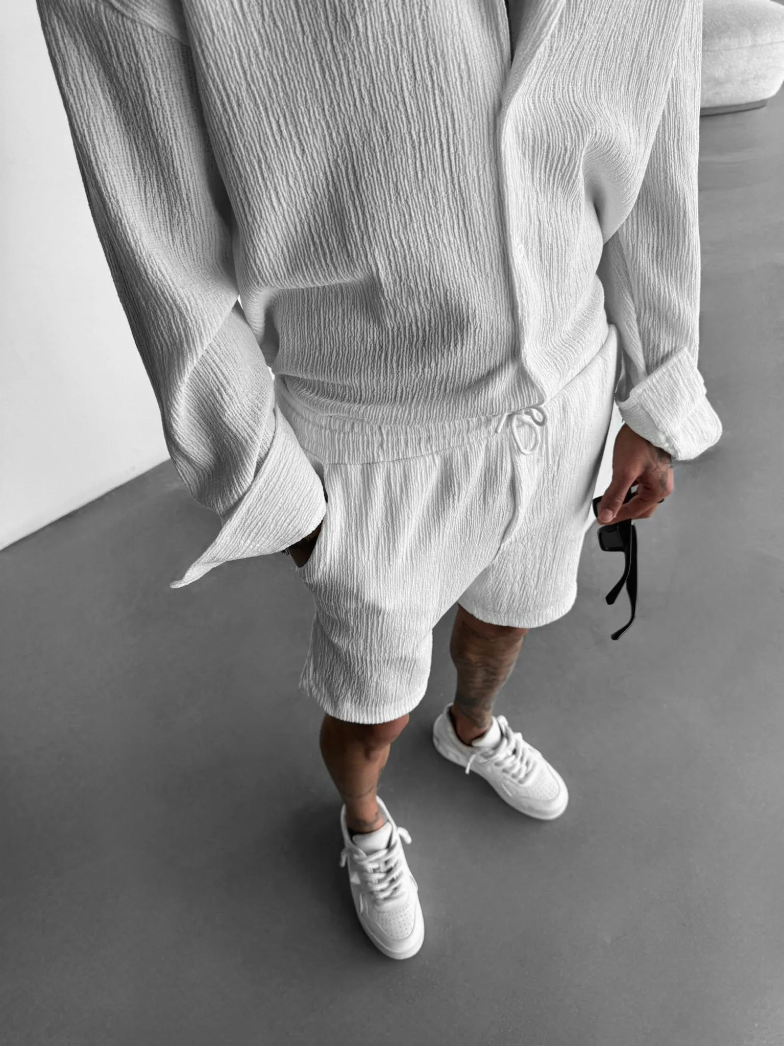 Loose Fit Crepe Shorts - Ecru