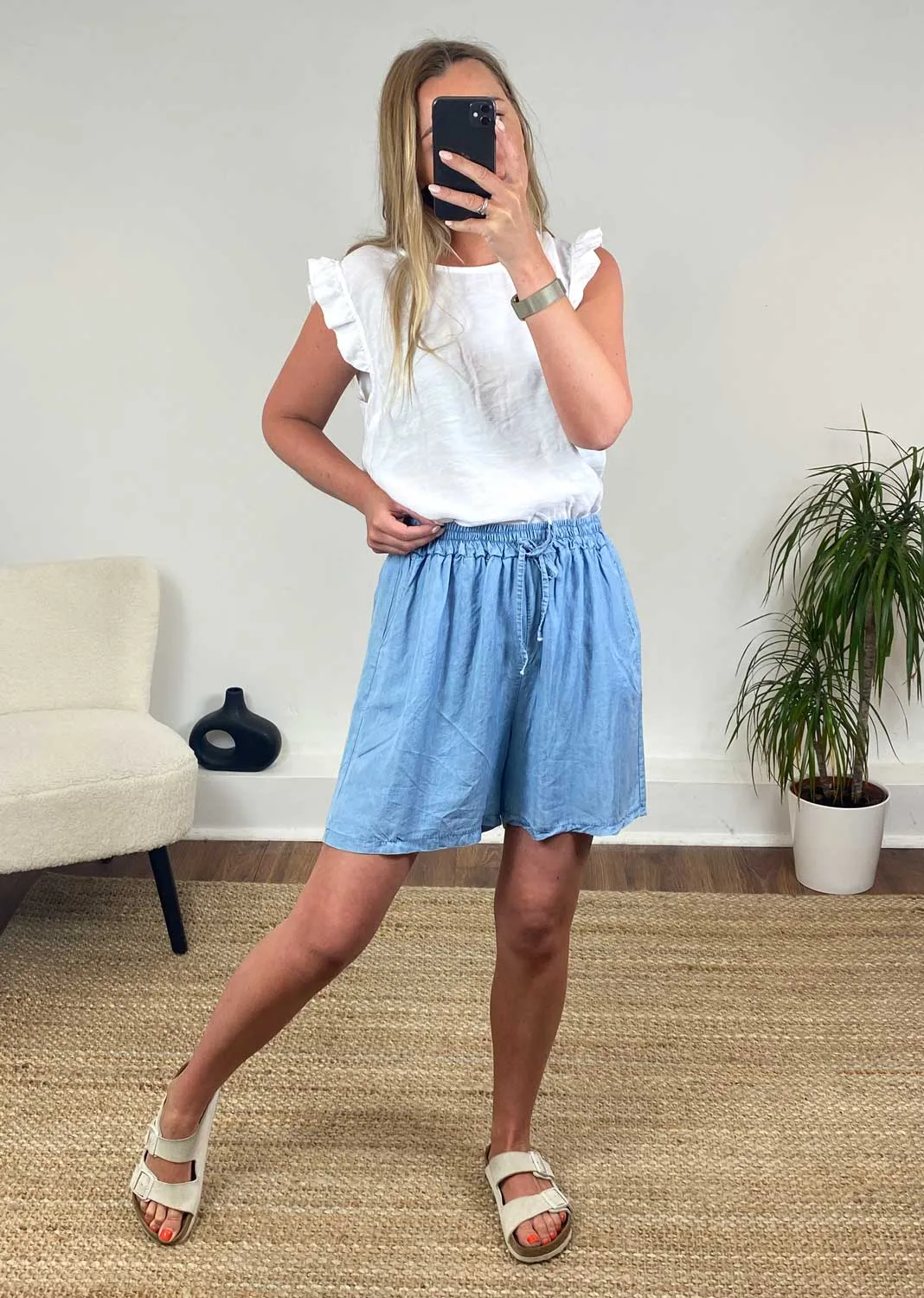 Sloane Chambray Denim Stripe Shorts in Light Indigo