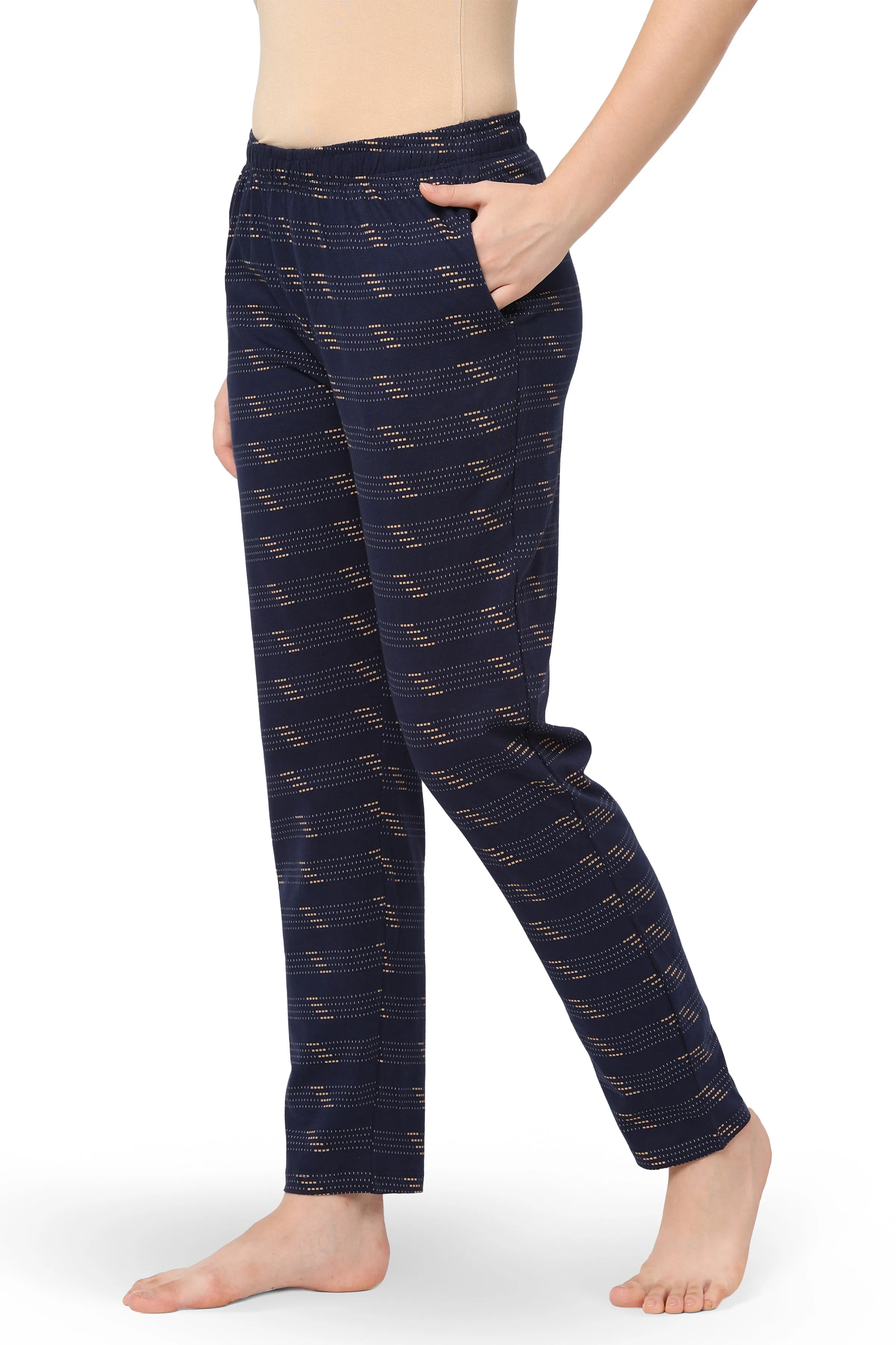 WOMEN'S PAJAMAS: COMFORTABLE & STYLISH WITH TWO ZIP POCKETS