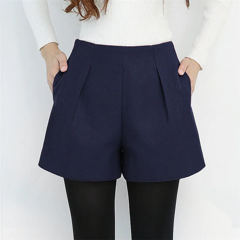 Women's Winter Casual Wool Loose Shorts With Pockets